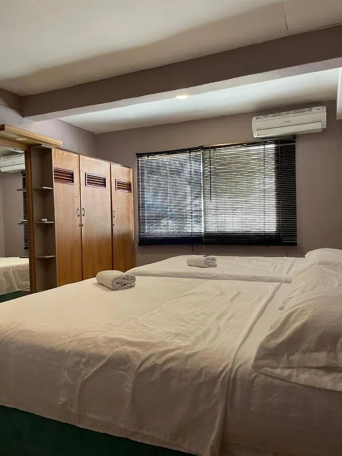 Pensión Hostal Castillogrande Cartagena