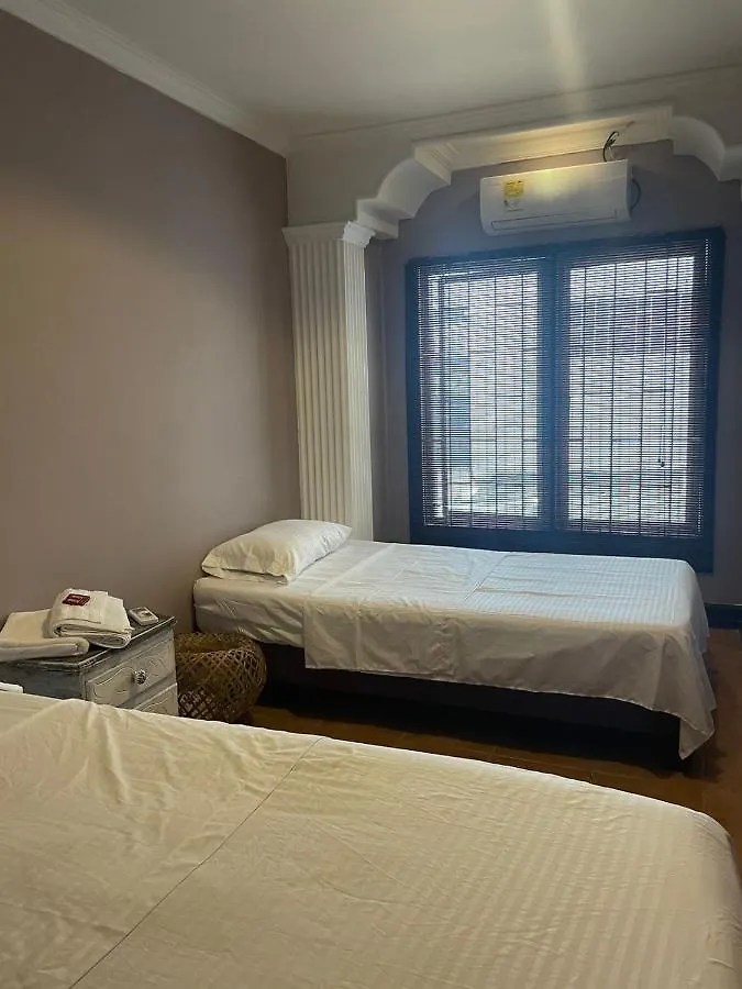 Cartagena Hostal Castillogrande בית הארחה